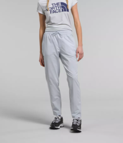 The North Face לעולם אל תפסיק ללבוש מכנסיים